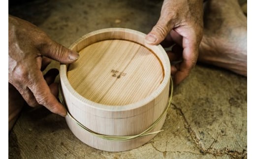 天然秋田杉湯桶 ｜ ふるさと納税 ｜ モンベル 